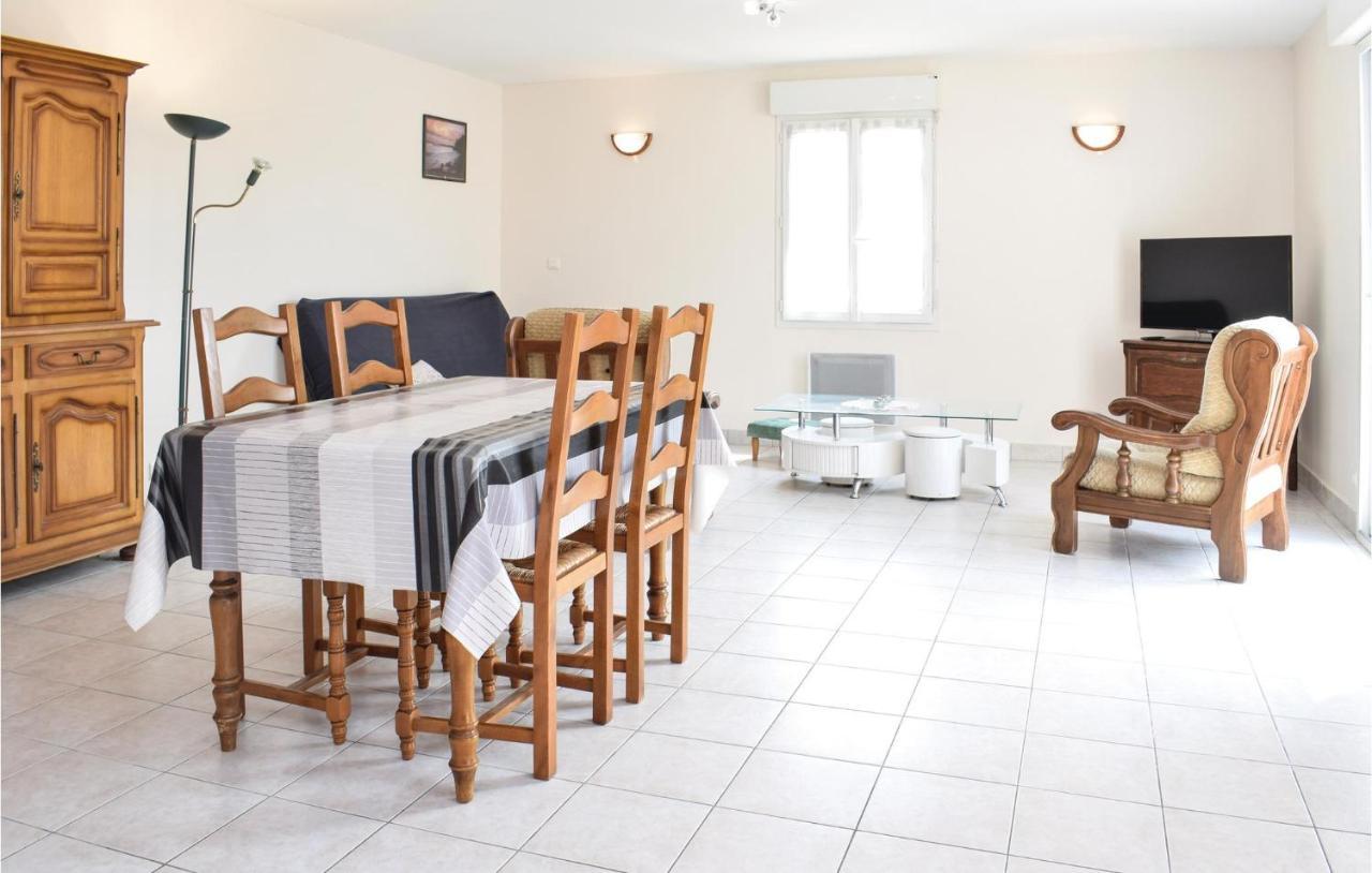 Stunning Home In St, Marcouf De Lisle With Wifi Saint-Marcouf Екстер'єр фото